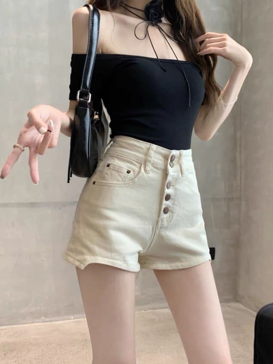 여름 새로운 데님 반바지 여성 디자인 센스 싱글 줄 버튼 핫걸 슬림해 보이는 작은 키 표지 넓적 다리 넓은 다리 핫 바지 상세 이미지 4