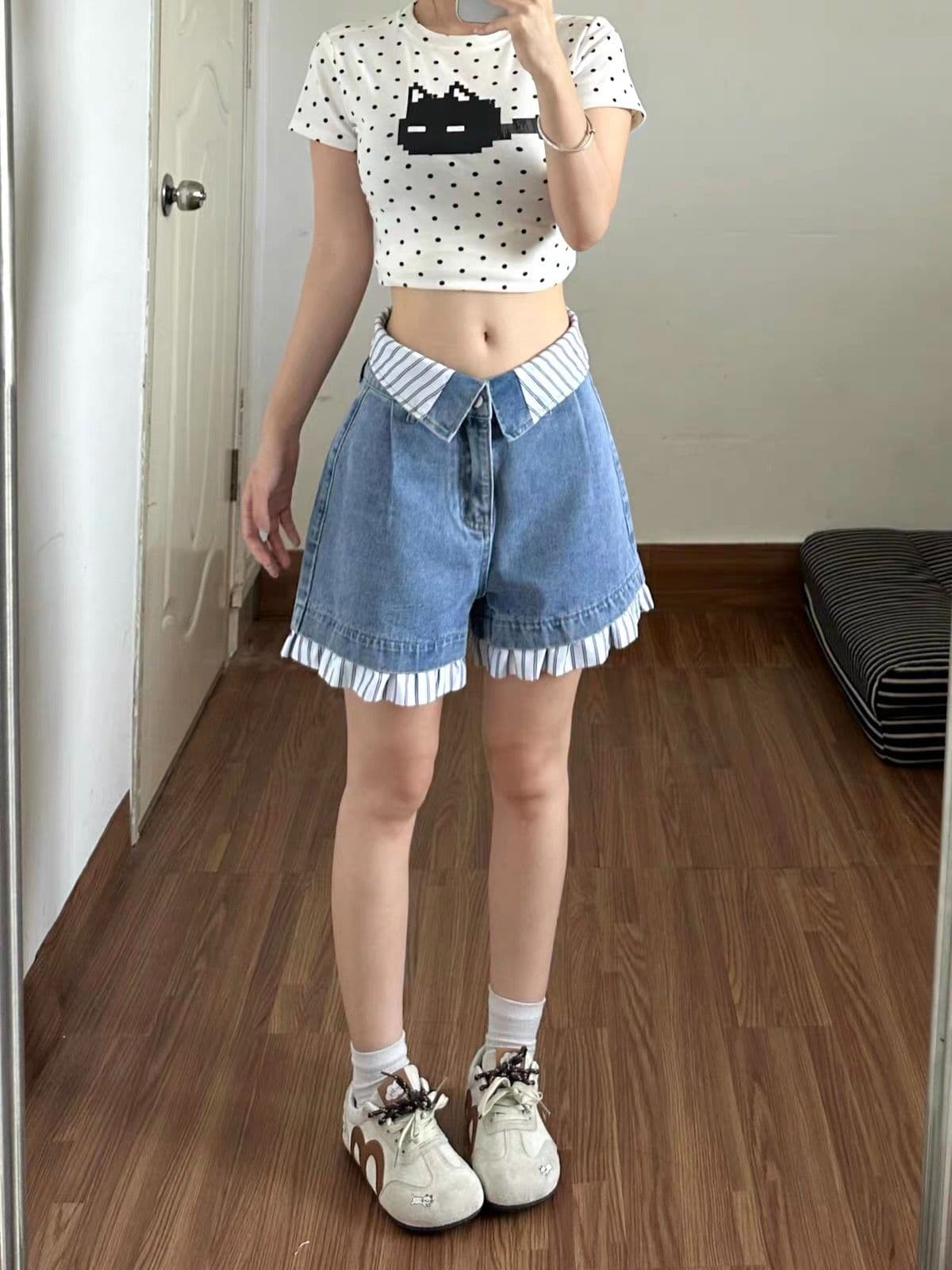 여름 새로운 루즈핏 꽃밭 바지 핫 바지 디자인 센스 스트라이프 패치워크 하이웨이스트 데님 반바지 바지 여자 이미지 4