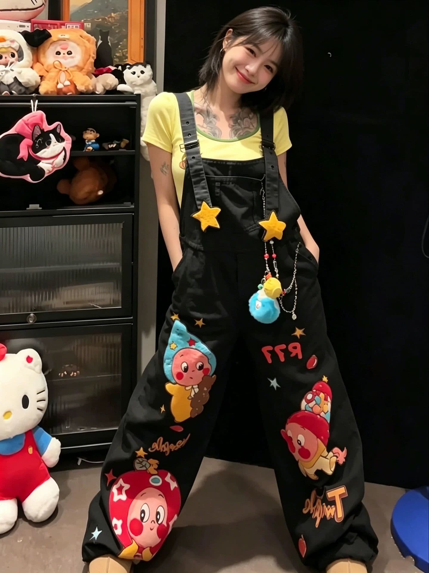 여름 새로운 느슨함 센스 루즈핏 워크웨어 팬츠 아메리칸 레트로 귀여운 만화 자수 패치워크 데님 멜빵 바지 여성 이미지 3