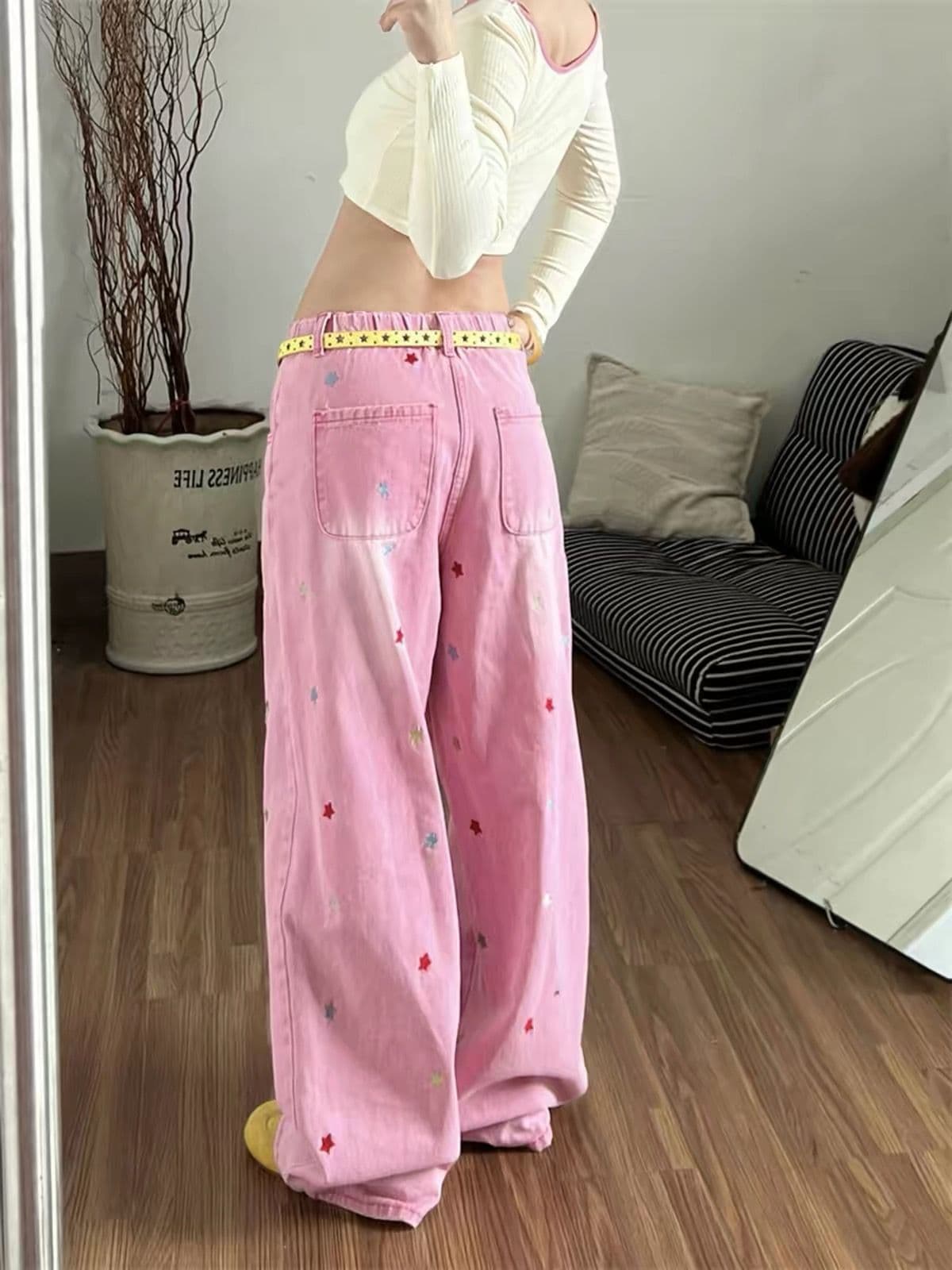 슈퍼 잘 생긴 핑크색 워싱 재미있는 패치 별 청바지 여자 고급 센스 루즈핏 캐주얼 스트레이트 롱 바지 이미지 2