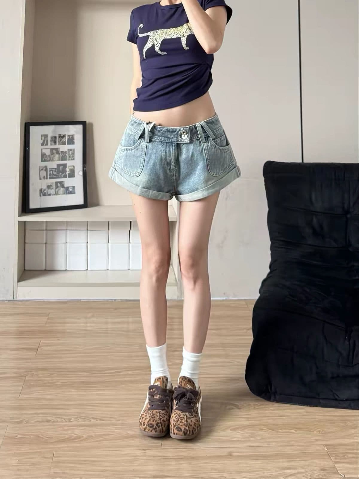 아메리칸 핫걸 로우 웨이스트 볼륨 측면 파란색 데님 반바지 바지 여자 2026 여름 새로운 몸매 가꾸기 슬림해 보이는 핫 바지 상세 이미지 5