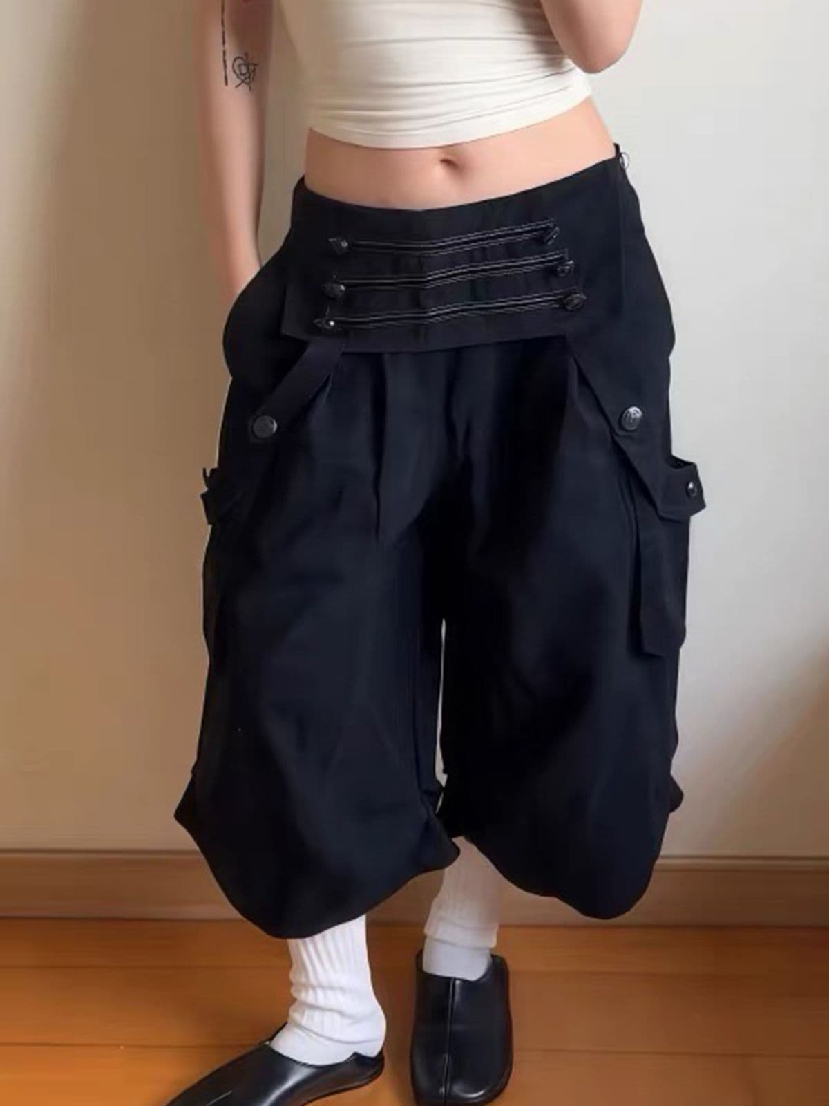 아메리칸 레트로 궁정 바람 검정색 고대 조기 7부 바지 여성 여름 디자인 센스 작은 대중 루즈핏 반바지 워크웨어 바지 이미지 4