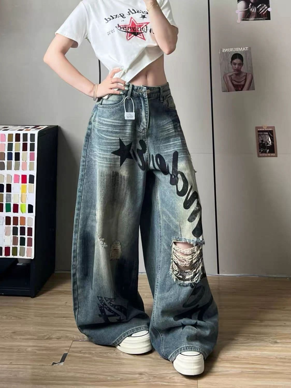 아메리칸 레트로 워싱 알파벳 프린트 찢어진 부분 디자인 넓은 다리 청바지 여성 가을 높음 거리 루즈핏 슬림해 보이는 긴 바지 상세 이미지 3