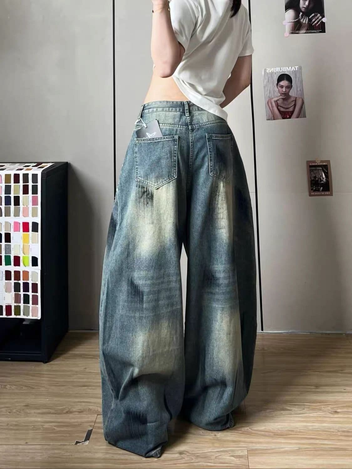 아메리칸 레트로 워싱 알파벳 프린트 찢어진 부분 디자인 넓은 다리 청바지 여성 가을 높음 거리 루즈핏 슬림해 보이는 긴 바지 상세 이미지 4