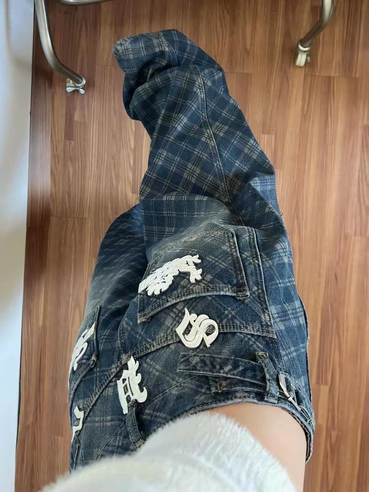 가을 새로운 루즈핏 캐주얼 와이드 레그 팬츠 디자인 센스 바닥 청소 바지 레트로 마 오래된 체크무늬 모통이 칼 청바지 남녀 이미지 4