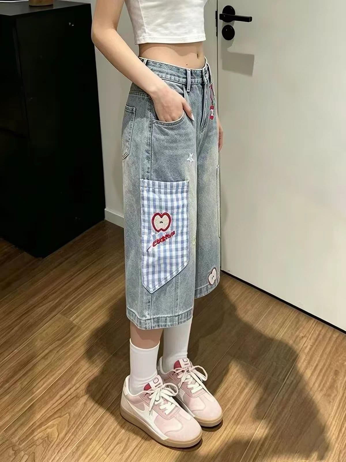 아메리칸 레트로 애플 강아지 자수 청바지 여성 가을 새로운 루즈핏 체크무늬 빅 포켓 워크웨어 7부 바지 상세 이미지 3