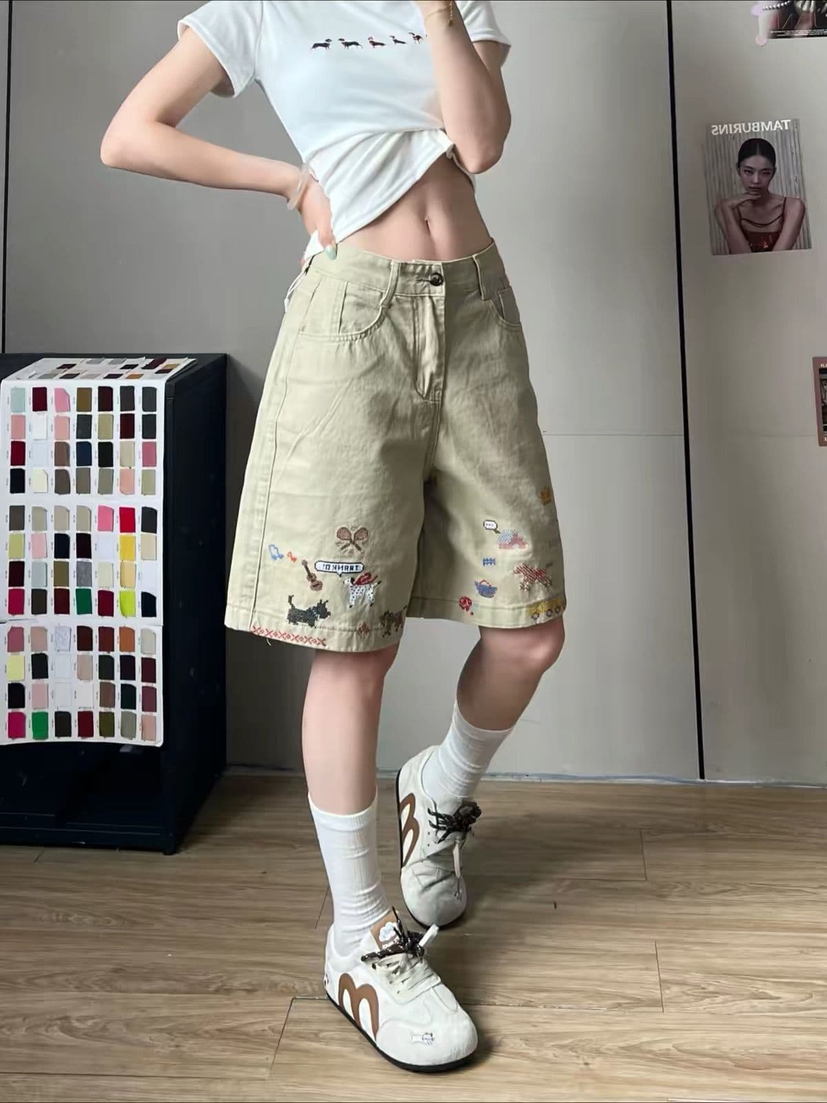 한 부서 하이웨이스트 카키 동물 자수 데님 반바지 바지 여자 2026 가을 새로운 와이드 레그 팬츠 오부 바지 상세 이미지 2