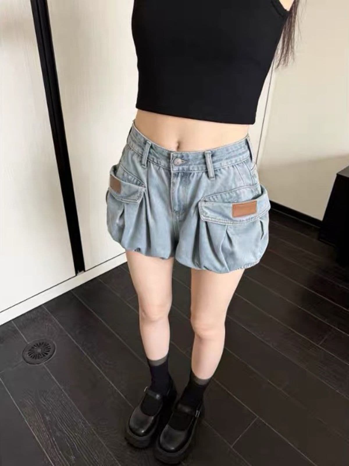한 부서 레트로 파란색 꽃밭 데님 반바지 바지 여자 2026 가을 새로운 슬림해 보이는 주머니 워크웨어 핫 바지 이미지 3
