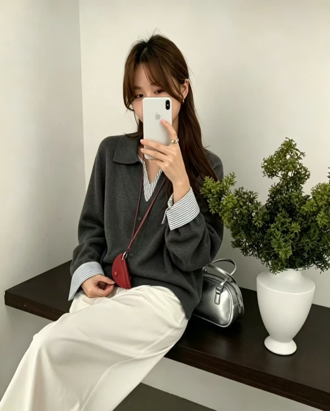 이른 가을 2026 새로운 루즈핏 POLO 칼라 만나는 스웨터 여자 인사이드 가져 가라. 고급 센스 페이크 레이어드 긴팔 니트 맨위 상세 이미지 5