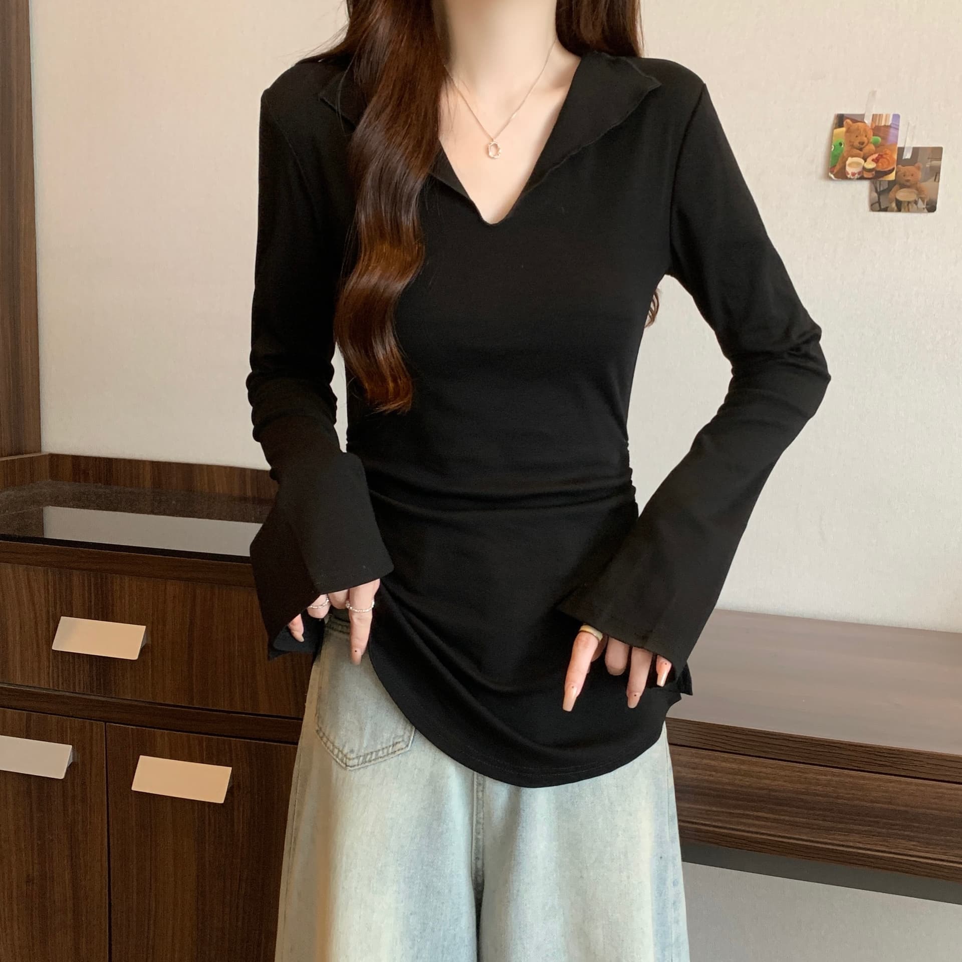 실사 지방 mm 빅 사이즈 V넥 긍정적 인 어깨 허리 수축 긴팔 티셔츠 슬림해 보이는 작은 셔츠 이미지 4