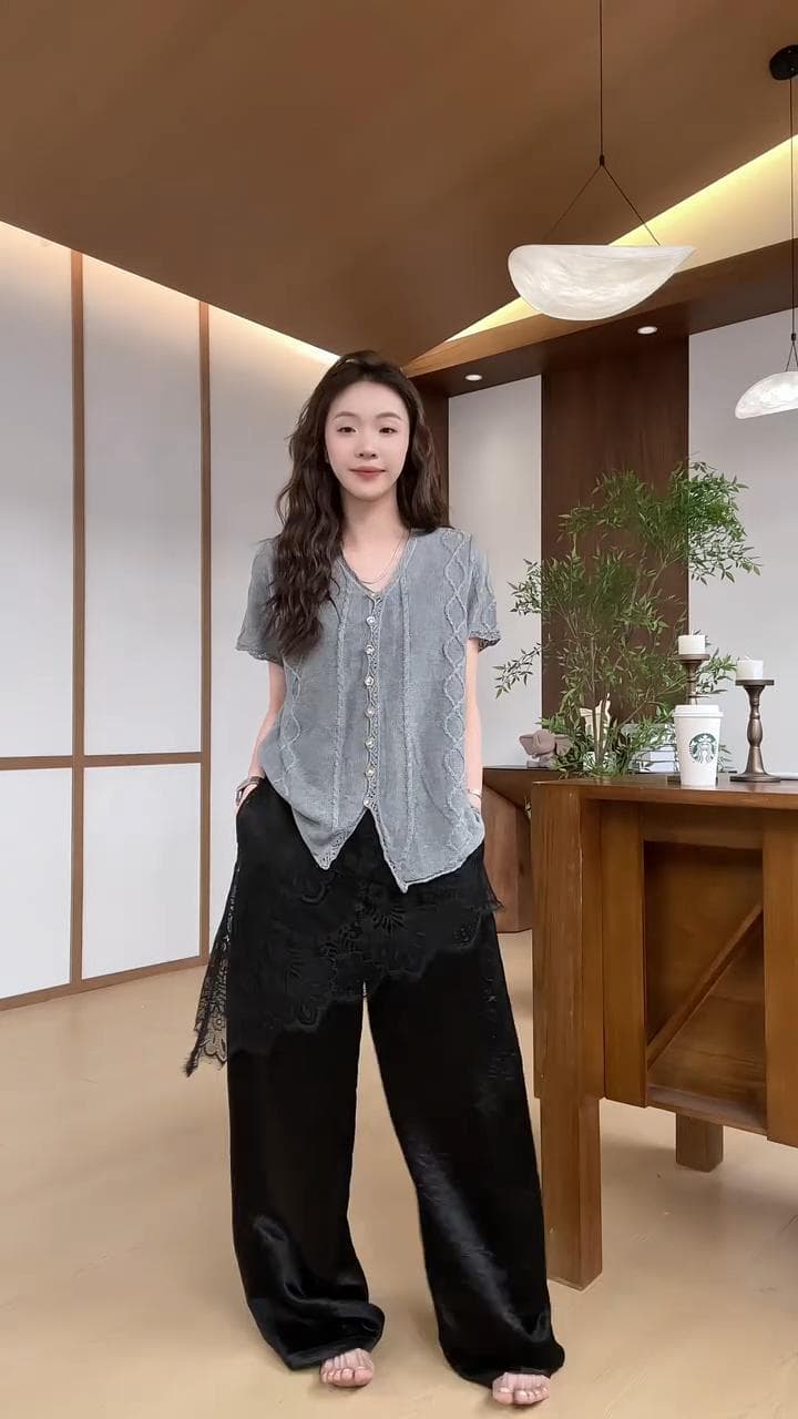 여름 인기 전체 집합 2026 새로운 한 부서 패션 니트 반팔 랩스커트팬츠 패치워크 넓은 다리 길이 바지 투피스 세트 이미지 2