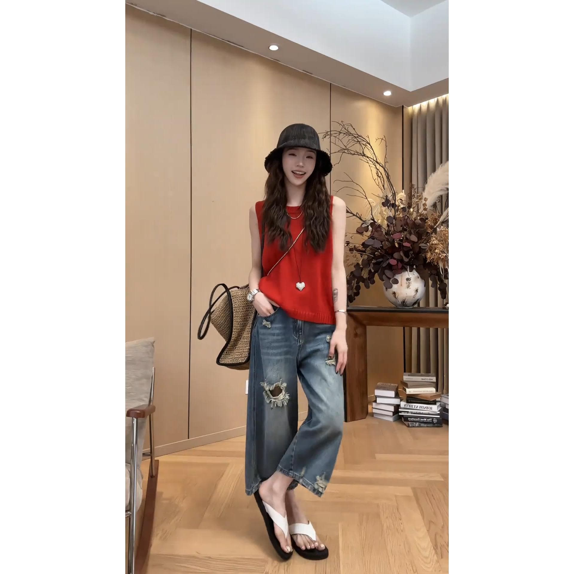2026 여름 새로운 외국 가스 패션 여성 세트 민소매 맨위 레트로 찢어진 부분 데님 와이드 레그 팬츠 투피스 세트 이미지 5