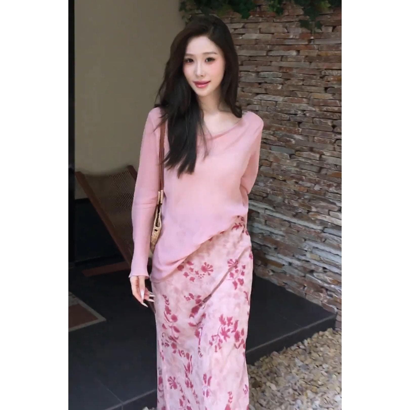 부드러운 부서 착용 가져 가라. 전체 집합 2026 여름 새로운 한 부서 느긋한 바람 긴팔 맨위 꽃무늬 치마 투피스 세트 상세 이미지 3