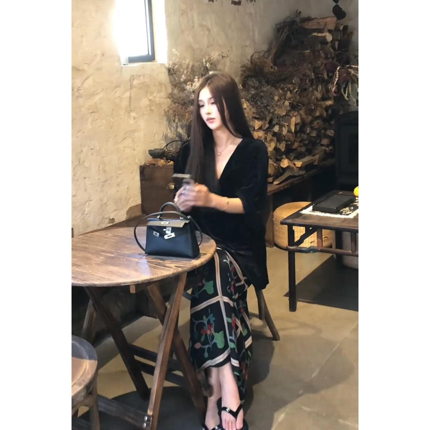 한 부서 착용 가져 가라. 세트 여성 2026 여름 새로운 품격 V넥 루즈핏 반팔 티셔츠 프린트 반신 스커트 투피스 세트 이미지 5