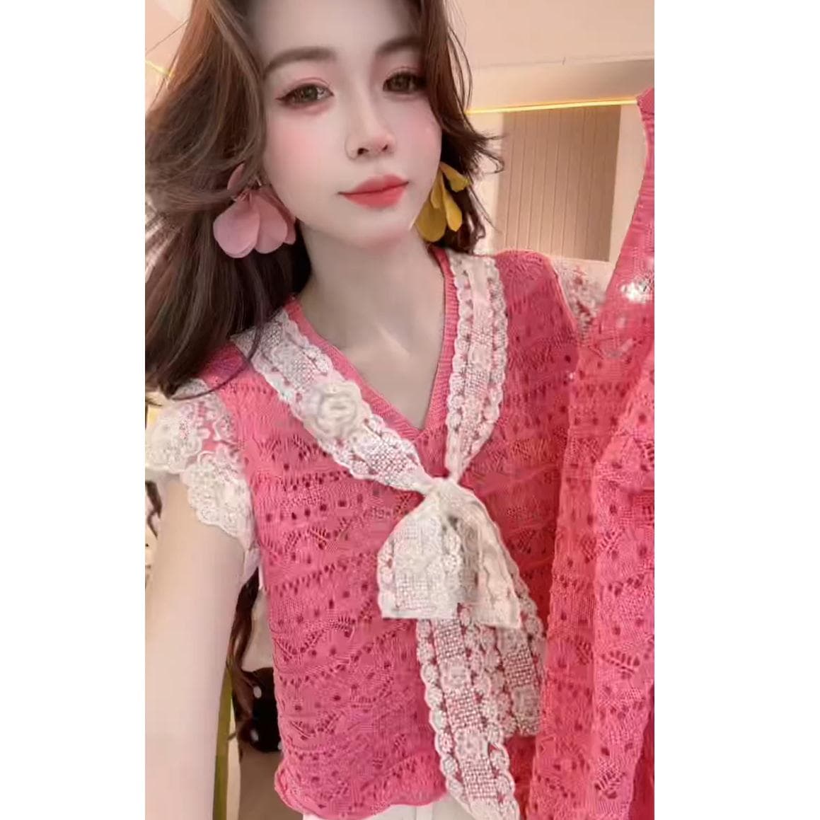 유럽 상품 올해 여름 새로운 한 부서 패치워크 레이스 반팔 여성 루즈핏 슬림해 보이는 다용도 품격 패션 맨위 이미지 2