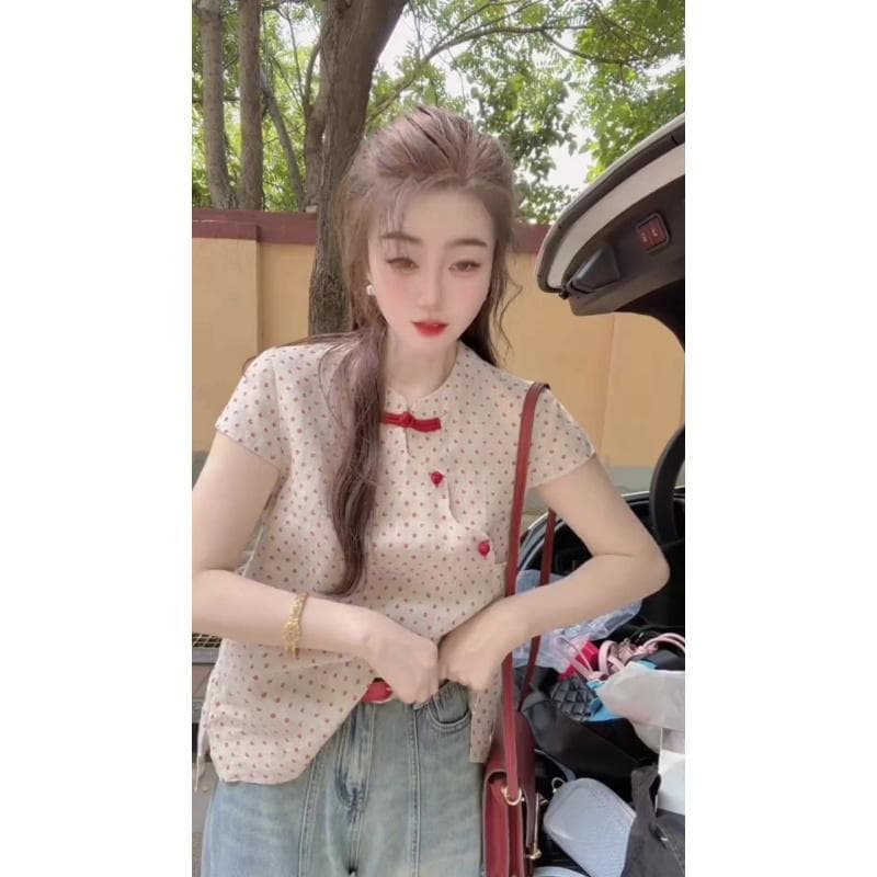 프랑스식 품격 스탠드 칼라 단추 반팔 도트 무늬 여성 셔츠 2026 여름 새로운 고급 센스 루즈핏 연령 감소 맨위 상세 이미지 1