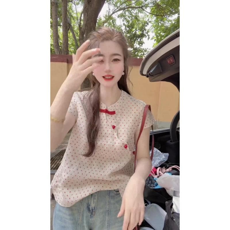 프랑스식 품격 스탠드 칼라 단추 반팔 도트 무늬 여성 셔츠 2026 여름 새로운 고급 센스 루즈핏 연령 감소 맨위 상세 이미지 3