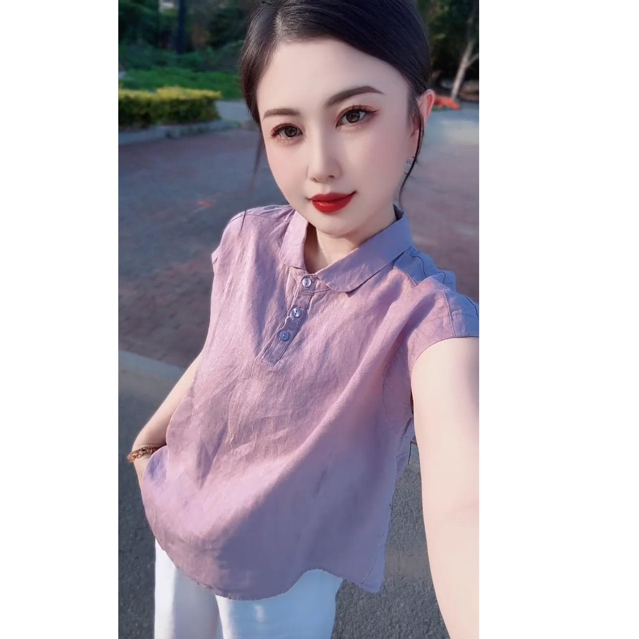 여름 미니멀리즘 출퇴근 바람 셔츠 2026 새로운 부드러운 연령 감소 얇은 스타일 맨위 하프 단추 단색 다용도 반소매 상세 이미지 2