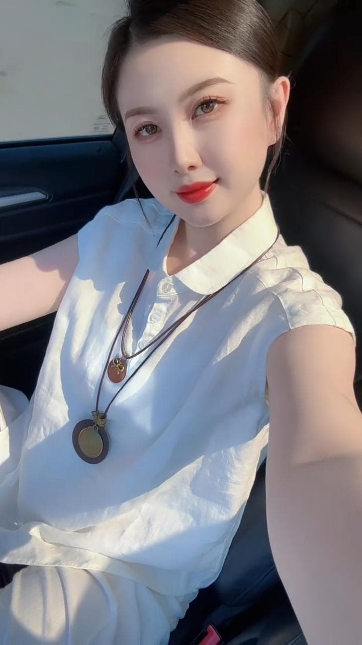 여름 미니멀리즘 출퇴근 바람 셔츠 2026 새로운 부드러운 연령 감소 얇은 스타일 맨위 하프 단추 단색 다용도 반소매 상세 이미지 5