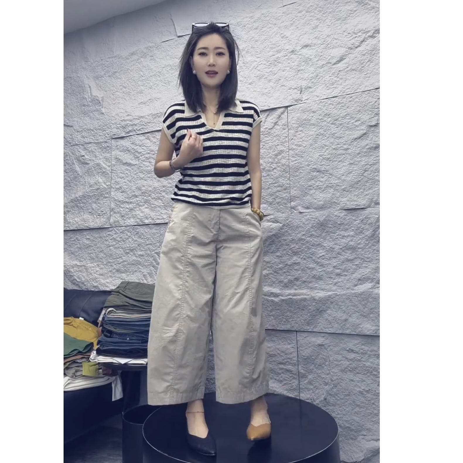 POLO 칼라 스트라이프 니트 반팔 맨위 여성 여름 새로운 디자인 센스 프랑스식 품격 고급 센스 다용도 티셔츠 상세 이미지 5