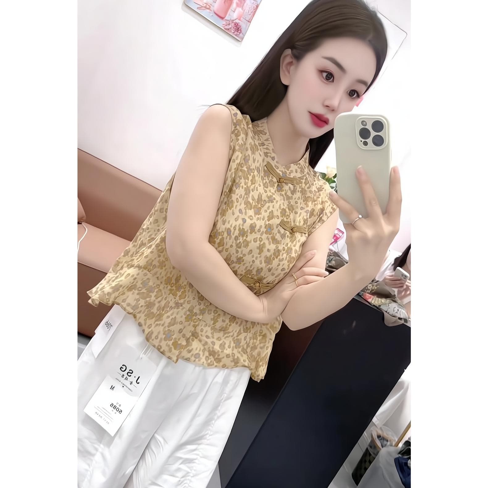 여름 새로운 디자인 센스 민소매 셔츠 2026 여성 연령 감소 슬림해 보이는 패션 외국 가스 루즈핏 다용도 품격 맨위 이미지 3