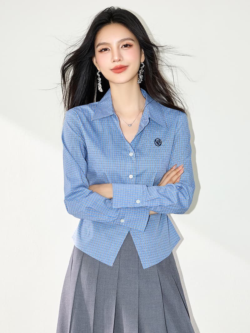 실사 파란색 여성 셔츠 2026 년 가을 새로운 허리 수축 프랑스식 몸매 가꾸기 긴팔 체크무늬 맨위