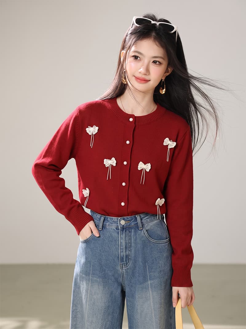 빨간색 3 차원 나비 매듭 라운드 넥 싱글 줄 버튼 스웨터 여성 코트 가을 따뜻한 부드럽다 찹쌀 다용도 긴팔 니트 스웨터 이미지 4