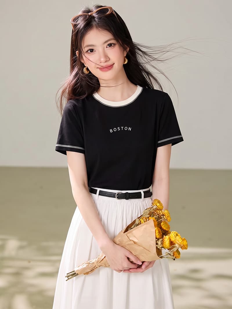 실사 있음 검정색 긍정적 인 어깨 반팔 티셔츠 여성 2026 여름 새로운 작은 키 디자인 센스 작은 대중 맨위 상세 이미지 3