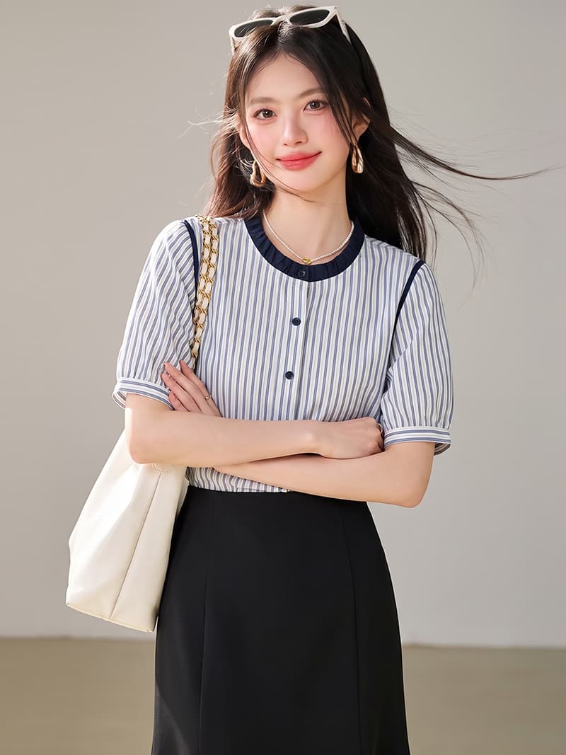캐주얼 예 배색 스트라이프 반팔 여성 셔츠 2026 여름 새로운 루즈핏 라운드 넥 순면 맨위 이미지 4