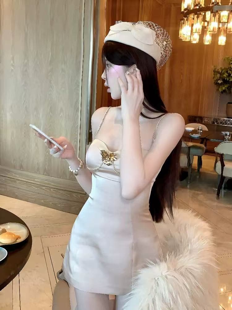 섹시함 슬립 점프 슈트 치마 가슴 패드 외출용 다이아몬드 세팅 새틴 쇼트 스타일 천 금빛 바람 빛 럭셔리 생일 작은 행사 치마 일상 상세 이미지 5