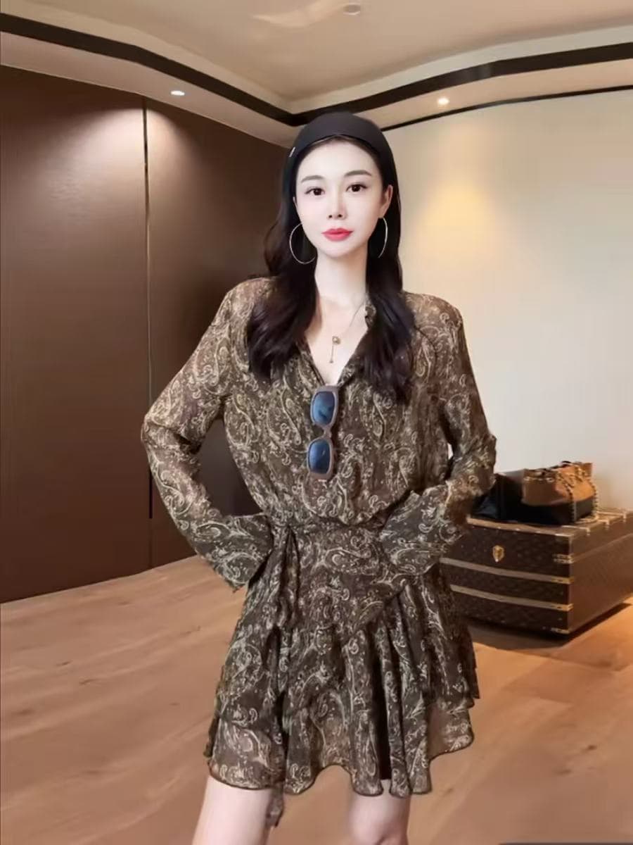 2026 가을 새로운 한국 스타일 패션 다용도 프린트 긴팔 여성 드레스 루즈핏 셔츠 치마 슬림해 보이는 레트로 상세 이미지 4