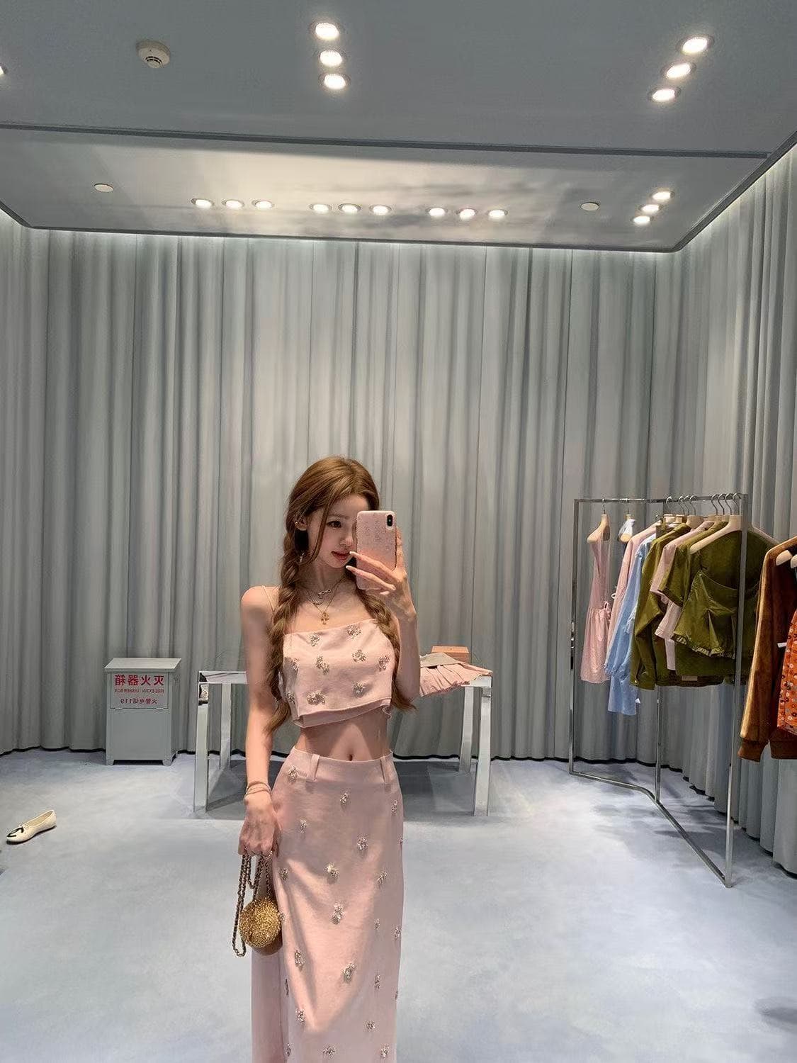 矜贵 천 골드 miu 세트 고급 센스 무거운 작업 훈련 훈련 슬립 맨위 가져 가라. 새틴 반신 스커트 소녀 센스 세트 상세 이미지 9