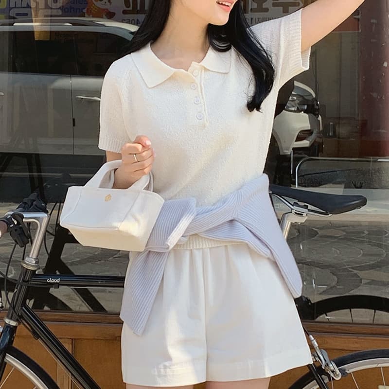 한국 스타일 폴로 칼라 칼라 니트 반팔 여성 여름 얇은 스타일 반 개방 버클 쇼트 스타일 단색 작은 키 다용도 니트 작은 셔츠 이미지 2