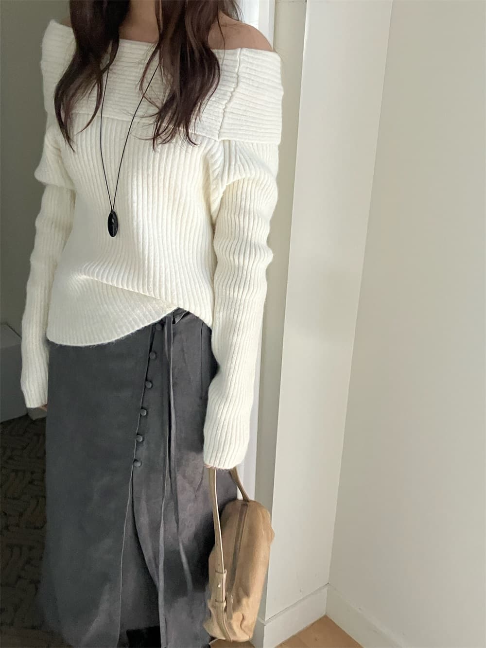 한국 스타일 섹시함 보트넥 오프숄더 폴로 칼라 스웨터 가을 겨울 플러스 두꺼운 스타일 일본식 단색 크리스마스 니트 스웨터 맨위 여성 상세 이미지 5