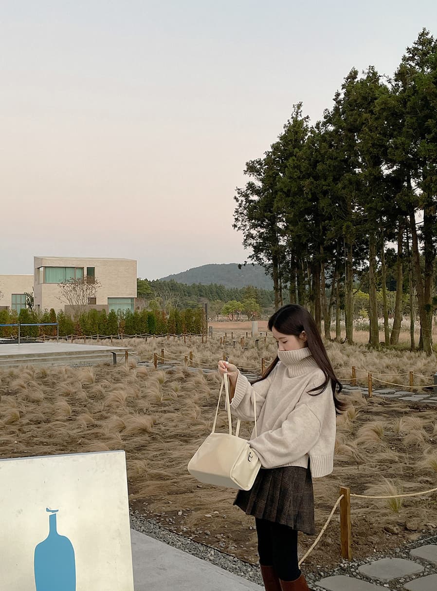 한국 스타일 터틀넥 스웨터 밑단 트임 일본식 단색 느긋한 바람 ins 루즈핏 y2k 쇼트 스타일 긴팔 니트 맨위 상세 이미지 1
