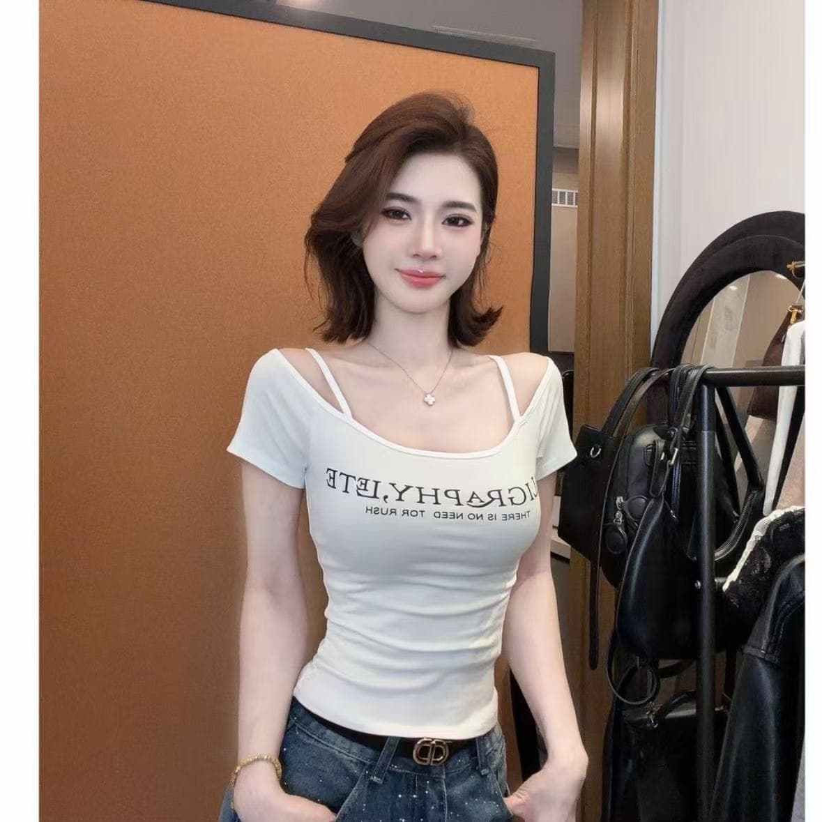 빅 사이즈 여성 의류 아메리칸 핫걸 보트넥 오프숄더 반팔 티셔츠 여성 여름 섹시함 몸매 가꾸기 슬림해 보이는 맨위