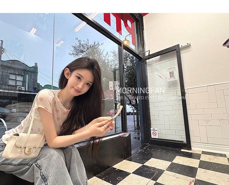 안녕하세요. 팬 팬 with love 하트 프린트 긍정적 인 어깨 레이스 반팔 티셔츠 상세 이미지 16