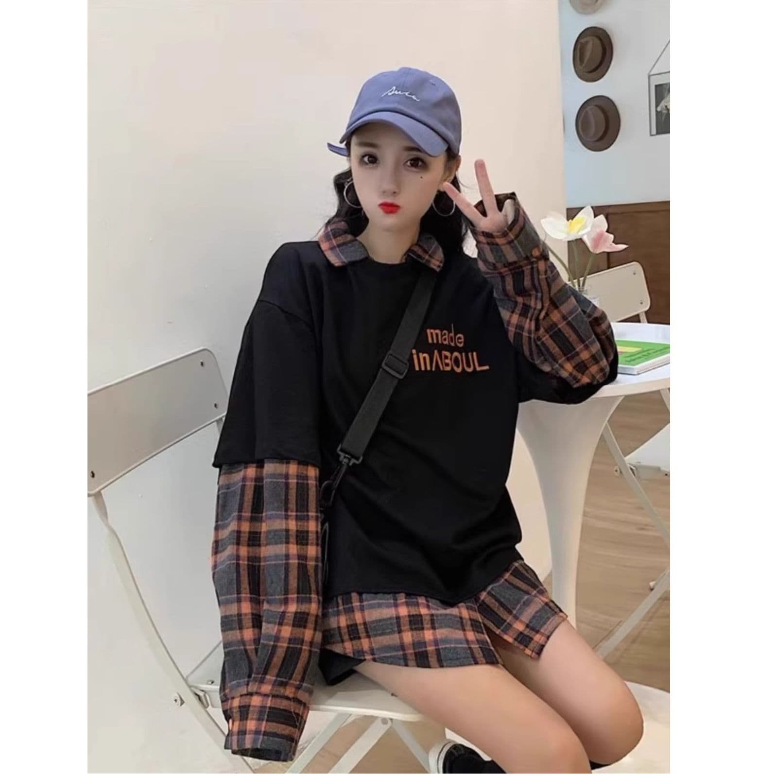2026 한 부서 긴팔 체크무늬 루즈핏 빅 사이즈 페이크 레이어드 POLO 칼라 맨위 알파벳 프린트 패션 후드티 셔츠