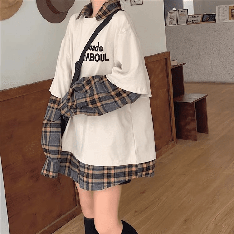 2026 한 부서 긴팔 체크무늬 루즈핏 빅 사이즈 페이크 레이어드 POLO 칼라 맨위 알파벳 프린트 패션 후드티 셔츠 상세 이미지 2