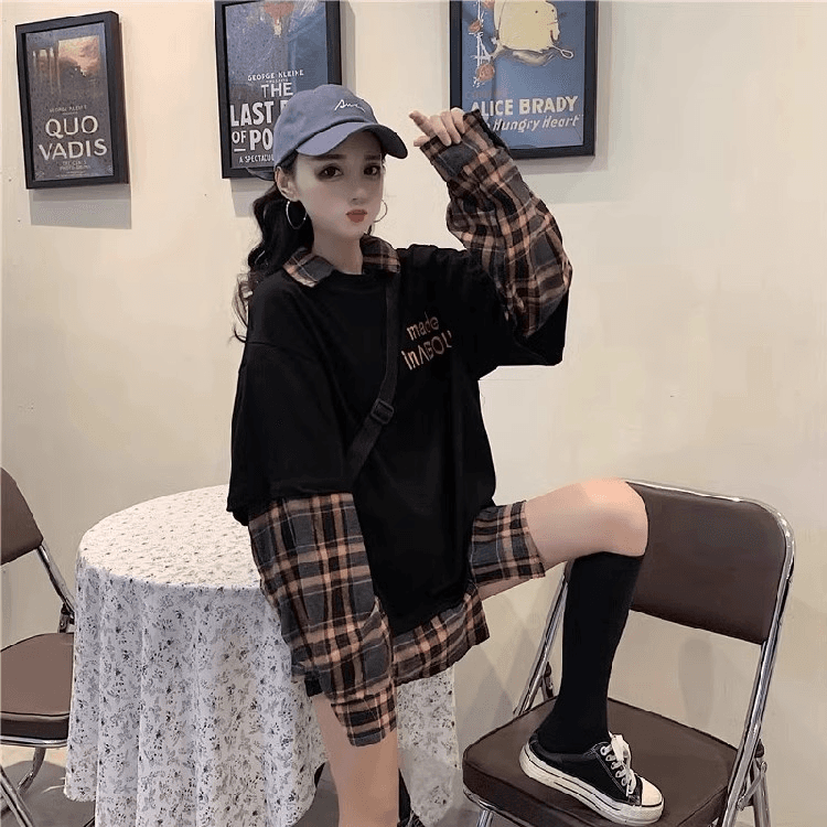 2026 한 부서 긴팔 체크무늬 루즈핏 빅 사이즈 페이크 레이어드 POLO 칼라 맨위 알파벳 프린트 패션 후드티 셔츠 상세 이미지 11