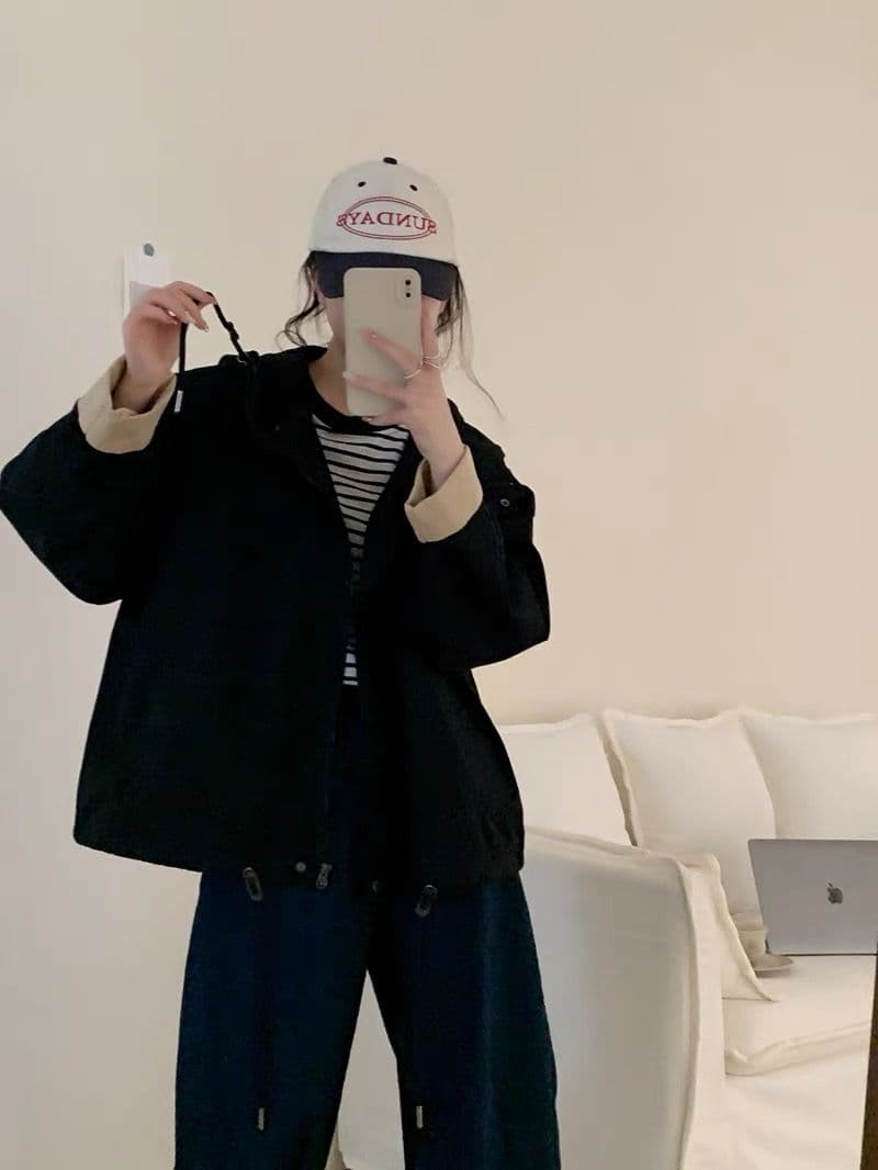 한국 스타일 루즈핏 프로필 모양 디자인 센스 후드 워크웨어 바람막이 여성 동대문 느긋한 바람 짧은 외투 재킷 맨위 상세 이미지 12