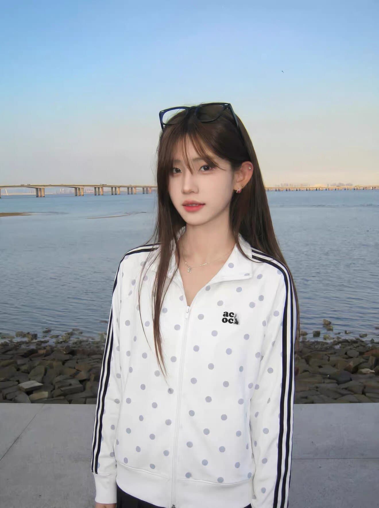 좋은 품질 프린트 도트 무늬 자외선 차단 의류 여성 여름 얇고 가벼운 가정용 외부 방어 자외선 스트라이프 자외선 차단 외투 상세 이미지 3