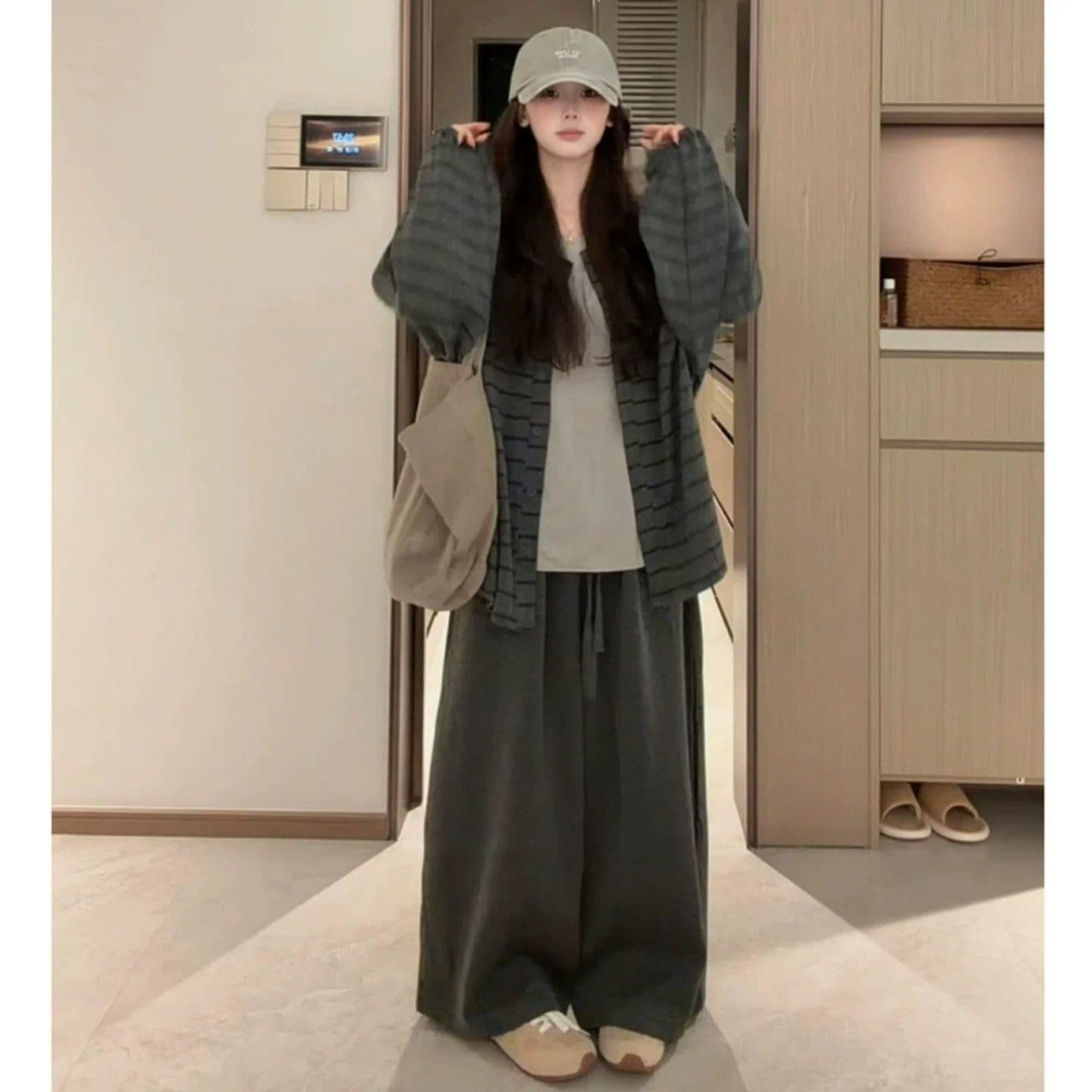 원본 컬러 짜임 기사 느긋한 바람 품격 캐주얼 루즈핏 슬림해 보이는 스트라이프 재킷 가을 작은 대중 고급 센스 맨위 이미지 4