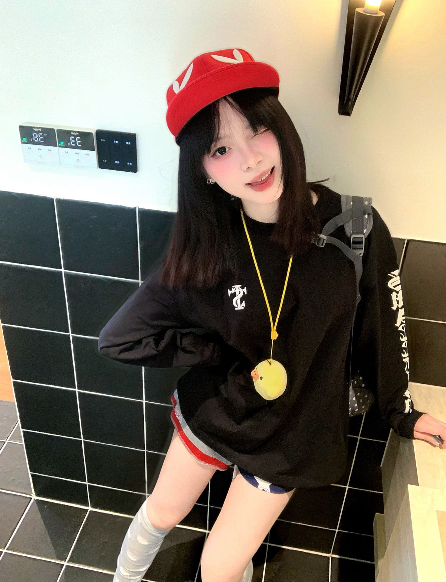 3 차원 접착제 자수 당겨서 펄프 프린트 이후 패키지 칼라 19 지점 220 그램 순면 긴팔 티셔츠 여성 상세 이미지 5