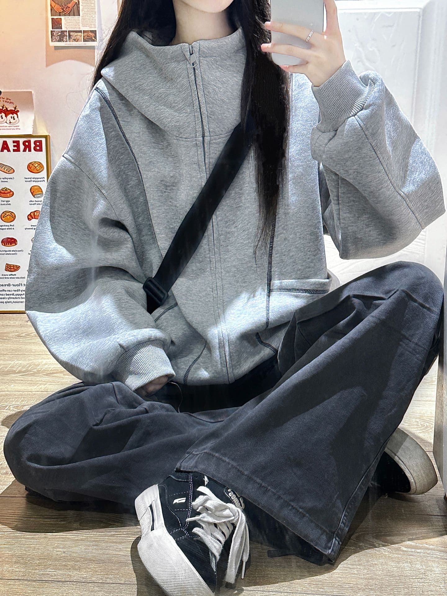 아메리칸 레트로 분할 라인 후드 티 스웨터 여성 2026 새로운 가을 겨울 고급 센스 루즈핏 캐주얼 회색 재킷 상세 이미지 12