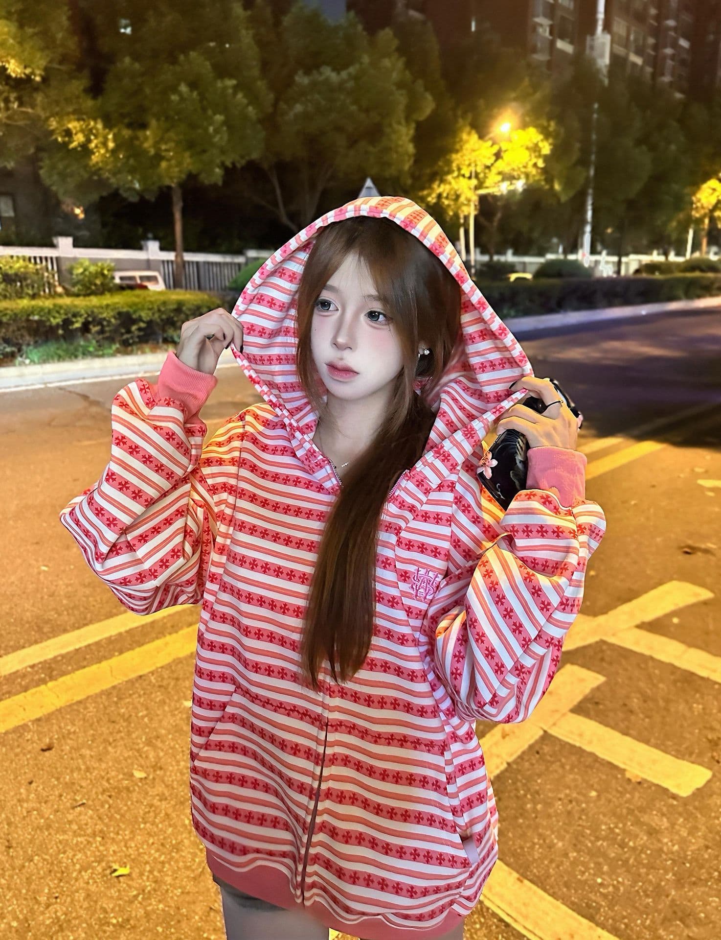 얇은 스타일 털이 있는 전체 자수 이후 패키지 칼라 순수한 Mianhua 면 복합 후드티 여성 이미지 4