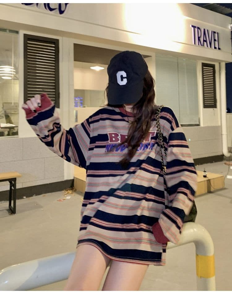 원본 품질 가을 맨위 라운드 넥 알파벳 프린트 스트라이프 싸움 풀오버 티셔츠 상세 이미지 13