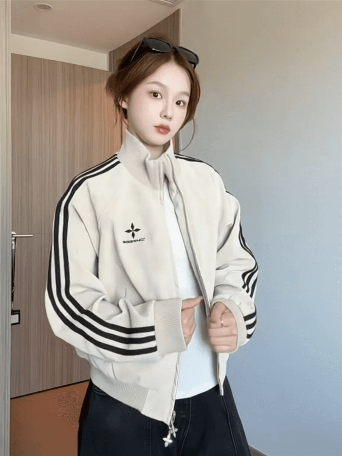 가을 출퇴근 품격 자이언트 잘 생긴 ~ 중 재킷 여성 짧은 운동 스탠드 칼라 다용도 재킷 맨위 트렌디 상세 이미지 6