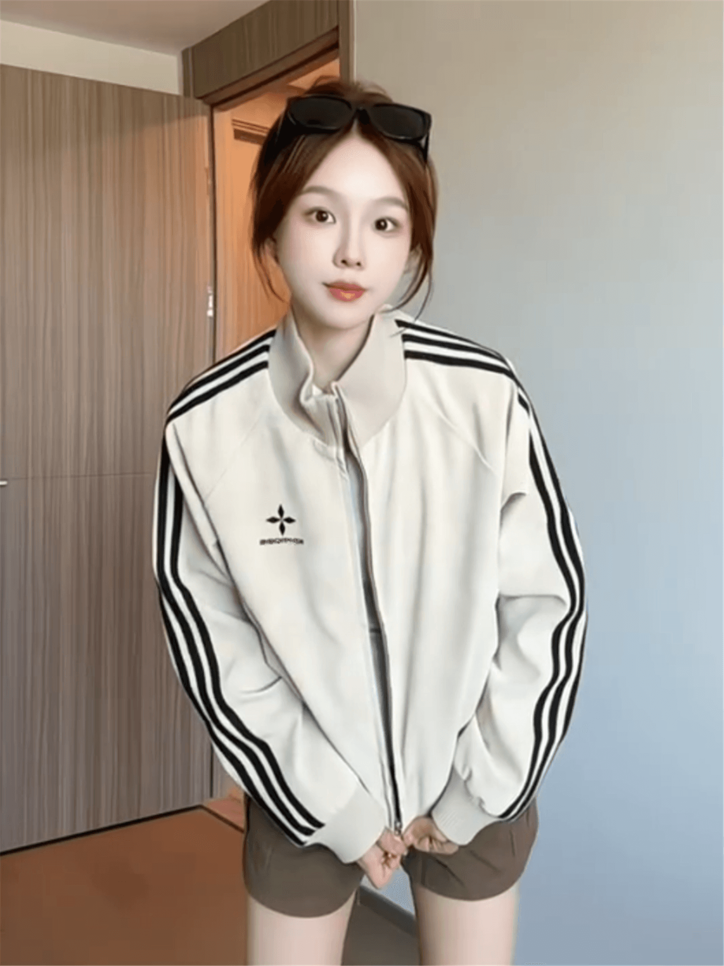 가을 출퇴근 품격 자이언트 잘 생긴 ~ 중 재킷 여성 짧은 운동 스탠드 칼라 다용도 재킷 맨위 트렌디 상세 이미지 7
