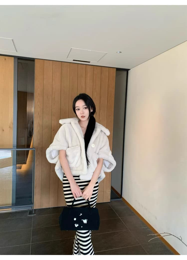 배색 스트라이프 V넥 슬립 여성 드레스 여름 품격 몸매 가꾸기 허리 수축 슬림해 보이는 해변가 휴가 니트 롱 스커트 상세 이미지 25
